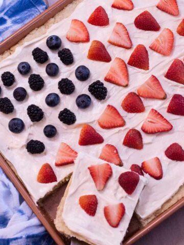 Easy 4th of July Fruit Pizza on a cookie sheet