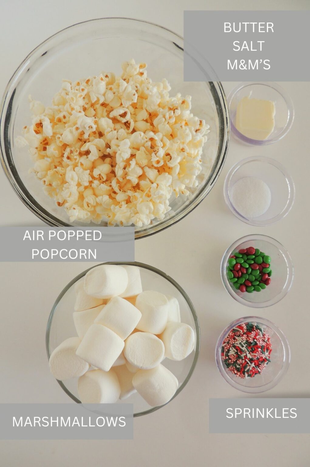 Easy Christmas Popcorn - Holiday Food and Fun
